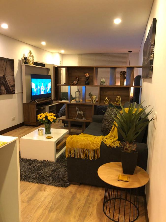 Apartaestudio Amoblado,Furnished Studio Apartment Wifi Gratuito Богота Екстериор снимка