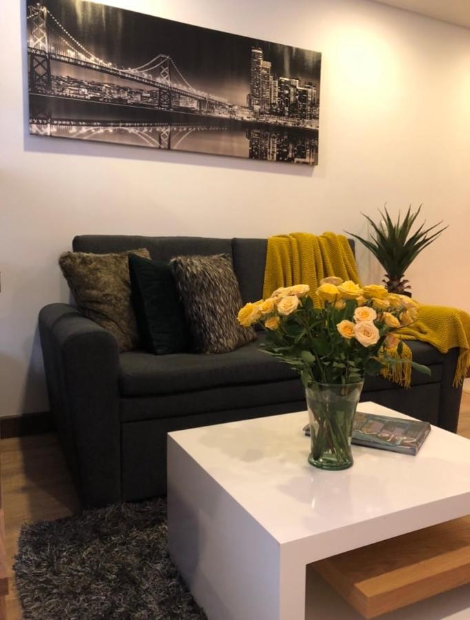 Apartaestudio Amoblado,Furnished Studio Apartment Wifi Gratuito Богота Екстериор снимка